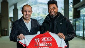 Uma visita especial antes do jogo com o Monaco: Leonardo Jardim voltou a Braga e até levou uma camisola