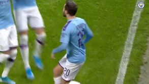 Os melhores momentos de Bernardo Silva frente ao Manchester United