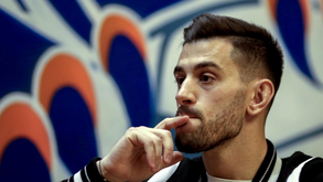 Pizzi sobre o regresso de Jesus ao Benfica: «Mais calmo e maduro do que era há alguns anos»