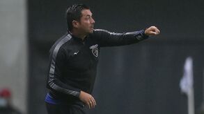 Jogada de Taarabt e golo de Grimaldo, com protestos do Portimonense