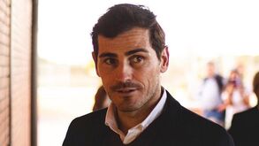 Casillas: «Haaland e Mbappé não vão resolver nada agora para o Real Madrid»