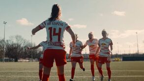 Leipzig assinala no Dia Internacional da Mulher e alerta para o preconceito no futebol feminino