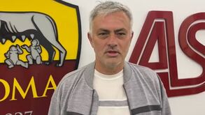 Erik Lamela estás prestes a voltar aos relvados e Mourinho deixa-lhe uma mensagem: «Olá Puskás!»