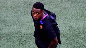 Quincy Promes investigado por tráfico de drogas e pertença a organização criminosa