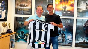 Textor fala em Cristianinho na hora de anunciar reforço para os sub-20 do Botafogo