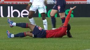 Alerta na Seleção Nacional: Renato Sanches saiu lesionado no Lille-St. Étienne