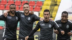Estrela da Amadora-Feirense, 1-2: fogaceiros vencem com reviravolta e golos 'saídos do banco'