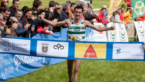 Sportinguistas Rui Teixeira e Sara Moreira vencem São Silvestre do Porto