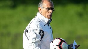 Treinador português recebeu convite do Mariupol e escapou por pouco da guerra: «Tinha lá tudo para ser feliz»