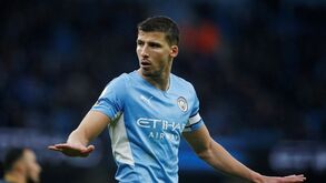 Guardiola: «Rúben Dias vai estar muito tempo de fora»