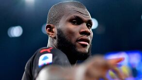 Kessié a caminho do Barcelona: 'Busquets marfinense' fartou-se do Milan