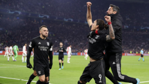 A crónica do Ajax-Benfica, 0-1: Um plano perfeito para vitória feliz