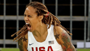 Tribunal russo autoriza mais dois meses de detenção de basquetebolista do EUA