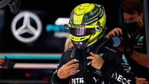 Hamilton sobre Ferrari e Red Bull: «Estão noutra liga. A minha luta são com os carros atrás»
