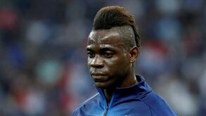 Balotelli: «Sou apaixonado pelo Nápoles e já disse a Mino Raiola que gostava de jogar lá»