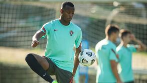 Pepe testa positivo à Covid-19 e Tiago Djaló é chamado à Seleção Nacional