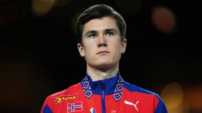 Covid-19: Jakob Ingebrigtsen testou positivo um dia após conquistar prata nos Mundiais de atletismo
