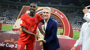 Luís Castro despede-se do Al Duhail antes de rumar ao Botafogo: «Jamais vos esquecerei, adoro-vos»