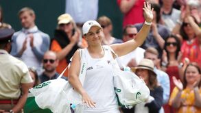Mundo do ténis presta homenagem na despedida de Ashleigh Barty