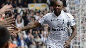 Jermain Defoe coloca ponto final na carreira aos 39 anos