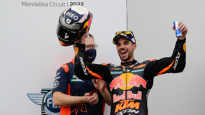 Pai de Jorge Lorenzo rende-se à 