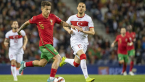 As notas dos jogadores de Portugal frente à Turquia: Otávio ambientado à casa