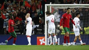 Burak Yilmaz anuncia retirada da seleção turca: «Não tem nada a ver com o penálti»