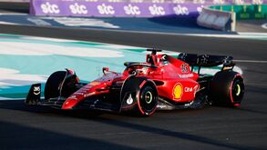 Leclerc foi o mais rápido na primeira sessão de treinos livres no circuito de Jeddah