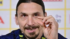Ibrahimovic: «Vou jogar até ver alguém que seja melhor do que eu»
