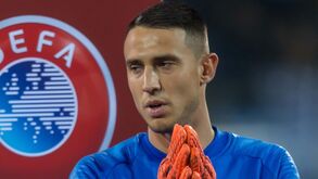 Grécia derrota Roménia com Vlachodimos a titular
