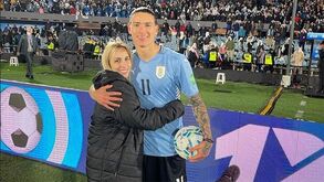 Darwin Núñez com apoio especial em jogo da seleção