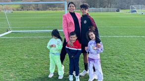 O 'fim-de-semana perfeito' de Georgina com os filhos e com 'saudades' de Ronaldo