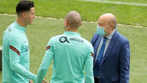 Cristiano Ronaldo e Pepe à conversa com Pinto da Costa: veja as imagens