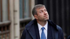 «Fatores ambientais»: norte-americanos e o alegado envenenamento de Abramovich