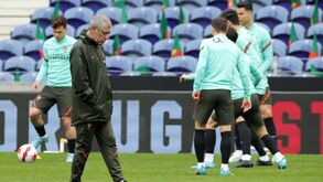 Fernando Santos deixa três defesas fora do jogo contra a Macedónia do Norte