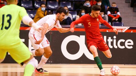 Futsal: Portugal perde a final do Euro sub-19 frente à Espanha