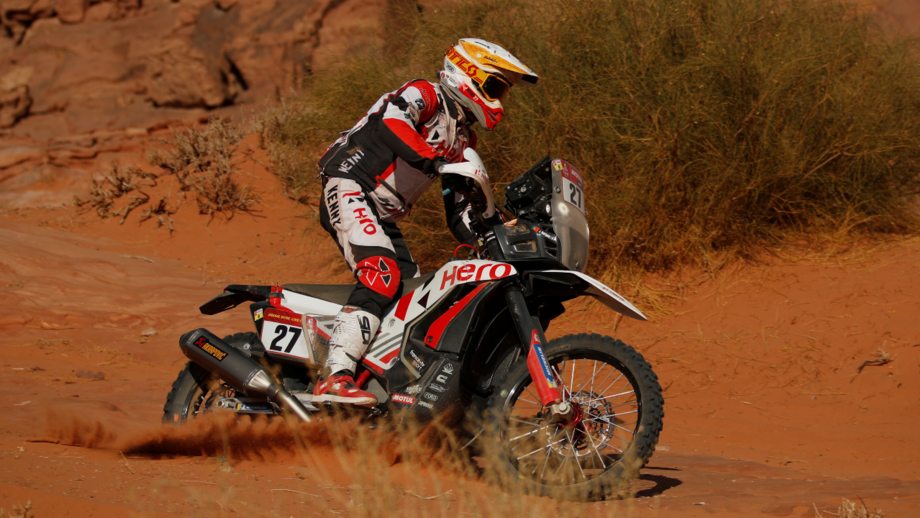Joaquim Rodrigues Jr. sobe ao sétimo lugar do Abu Dhabi Desert Challenge