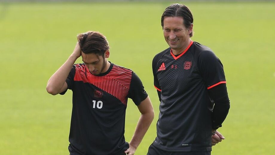 De Sadio Mané a Çalhanoglu e Son: Os craques que passaram pelas mãos de Roger Schmidt