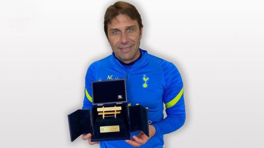 Antonio Conte eleito Treinador do Ano na Serie A em 2020/21