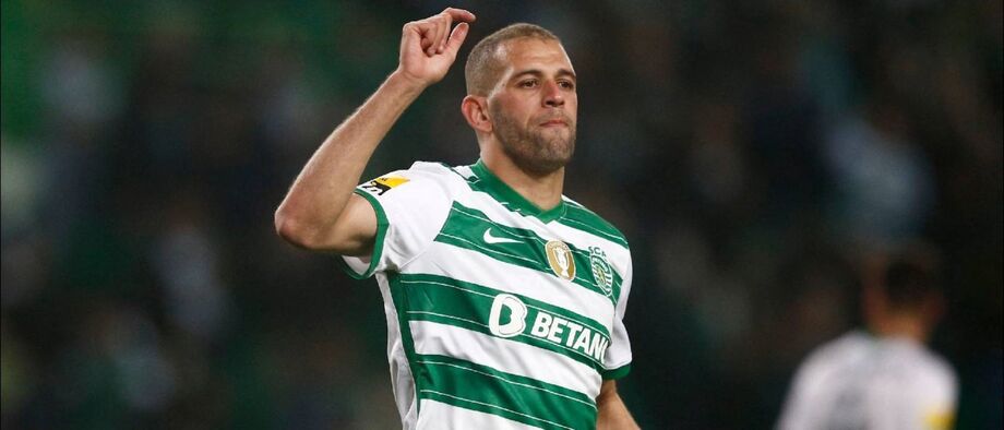 Acelerar para a história: Slimani mete duas acima, apanha Balakov e ultrapassa Madjer