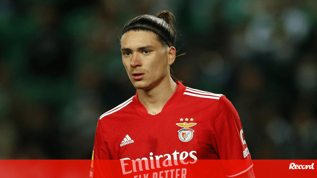 ‘Telegraph’ asegura que Darwin no quiere jugar en el Newcastle – Benfica