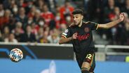 12.º - Mazraoui (20 M€), Ajax