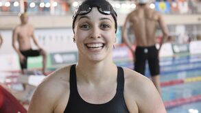 Camila Rebelo estabelece novo recorde nacional dos 100 metros costas