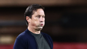 Holanda: PSV de Roger Schmidt esteve a perder por 3-0 e empatou mas vê Ajax mais longe