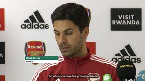 Arteta deixa rasgados elogios a Cédric sem esquecer a recente chamada do lateral à Seleção Nacional