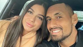Kyrgios anuncia regresso a Roland Garros porque a namorada quer ir a Paris