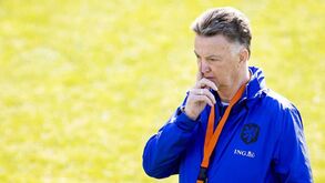 Seleção Nacional apoia luta contra o cancro de Van Gaal