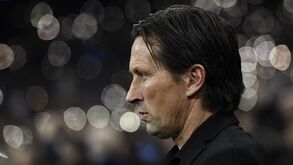 Van Basten lança críticas a Roger Schmidt: «Olha demasiado para o físico»