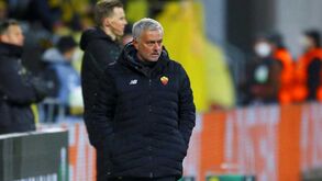 Rui Patrício ficou mal na fotografia e Mourinho criticou: «Golo é absolutamente ridículo»