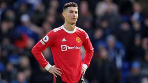 Cristiano Ronaldo pede desculpa a adepto e convida-o a assistir a jogo em Old Trafford